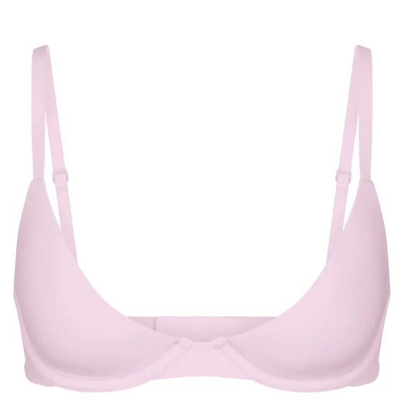 Skims Intimates SKIMS | Intimates & Sleepwear | Nwt Skims Fits Everybody Plunge Bra In ...